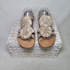 BOC Born Boho Chic Metallic Flower Sandals Party Resortwear Cruise Size 9 Vaca